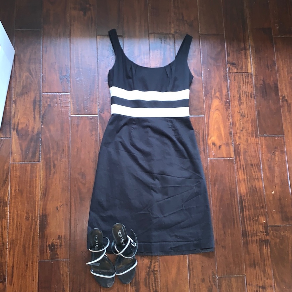 White House Black Market size 6 dress
